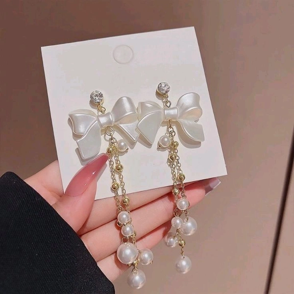 BOW DANGLERS 