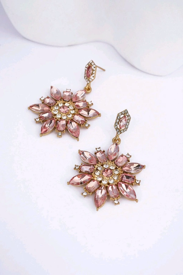 SOFT PINK FLORAL EARRINGS 