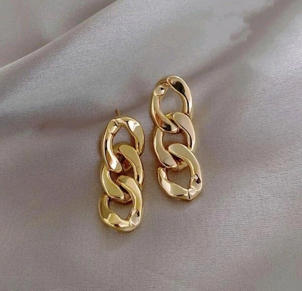 LINK CHAIN EARRINGS