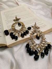 MASTANI CHANDBALI - Black