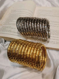 CHUNKY SPIRAL BRACELET  - Golden