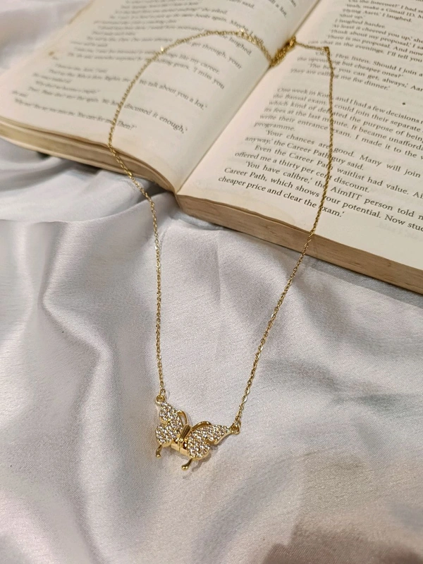 MAGNETIC BUTTERFLY NECKPIECE - STAINLESS STEEL (ANTI-TARNISH)