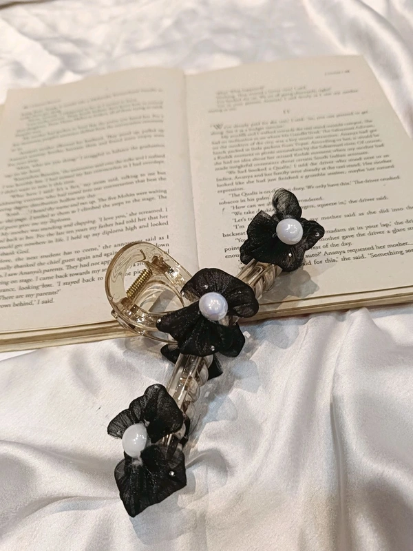 ORGANZA BOW CLAW  - Black