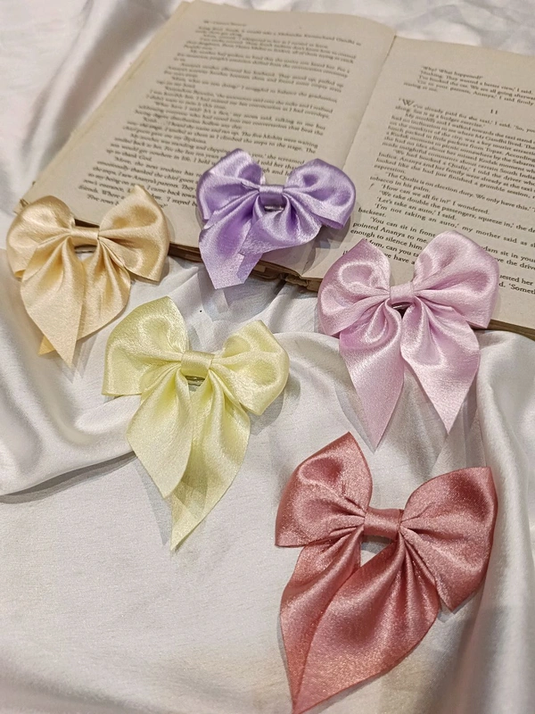 SATIN BOWS  - Lilac
