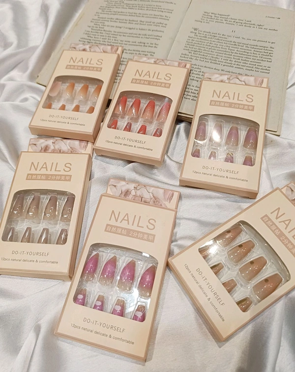 DESIGNER NAILS SET WITH GLUE STICKERS  - Neon Orange