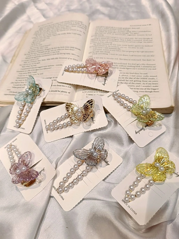BUTTERFLY PEARL CLIP  - Green
