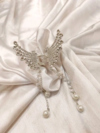 BUTTERFLY DANGLER CLAW 