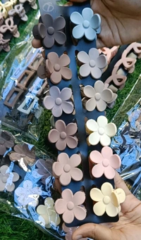 CUTE MINI CLUTCHER  - Bow