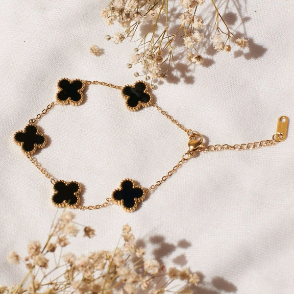 CLOVER BRACELET - BLACK (Anti Tarnish - Stainless Steel) 