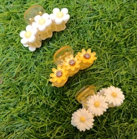 FLOWER CHARM CLAWS  - Sunflower
