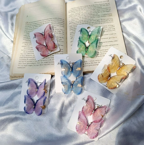 ORGANZA BUTTERFLY CLIP CARDS  - Light Pink