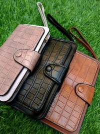 CROC TEXTURED WALLETS WITH PARTITIONS  - Black
