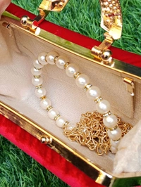 PREMIUM VELVET STONE CLUTCHES  - Eggplant