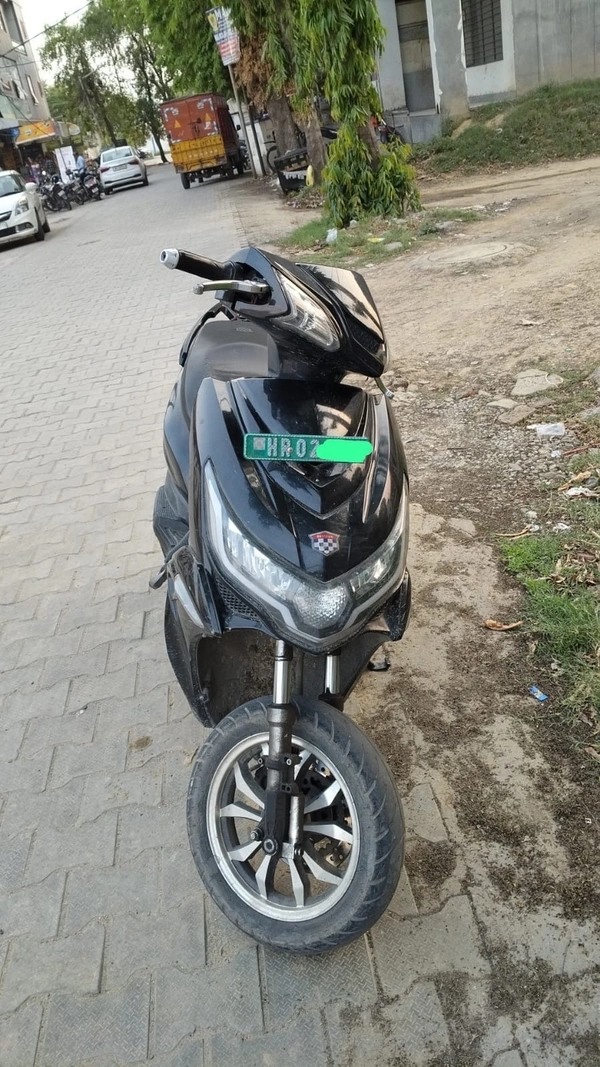 Plastic Parts’s Full Body