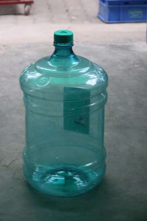Bisleri Paan