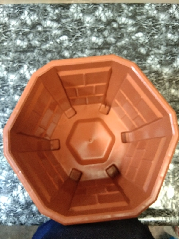 Flower Pot Universal (Design) - Height 10 inch & Diameter 14 inch.