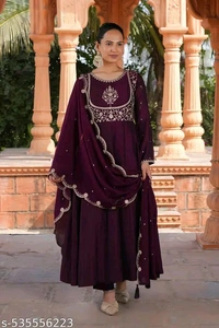 Stylish Latest Kurta Women  - Cardinal Pink, L