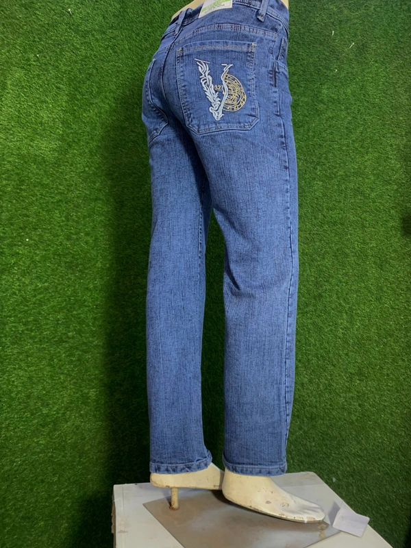 straight fit jeans men,s light blue  - 32
