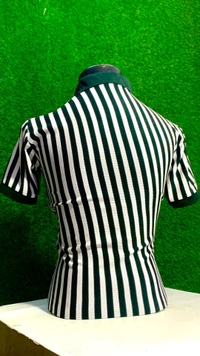 black & white v neck t-shirt for boys - L