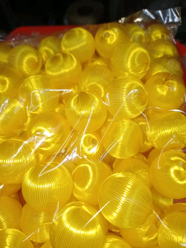 Resham Ball (Pack Of 25) - Laser Lemon, 18 mm (Diameter)