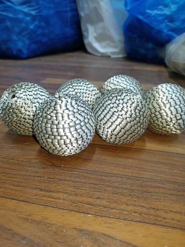 Silver Thread Ball (Pack Of 15) - Martini, Big