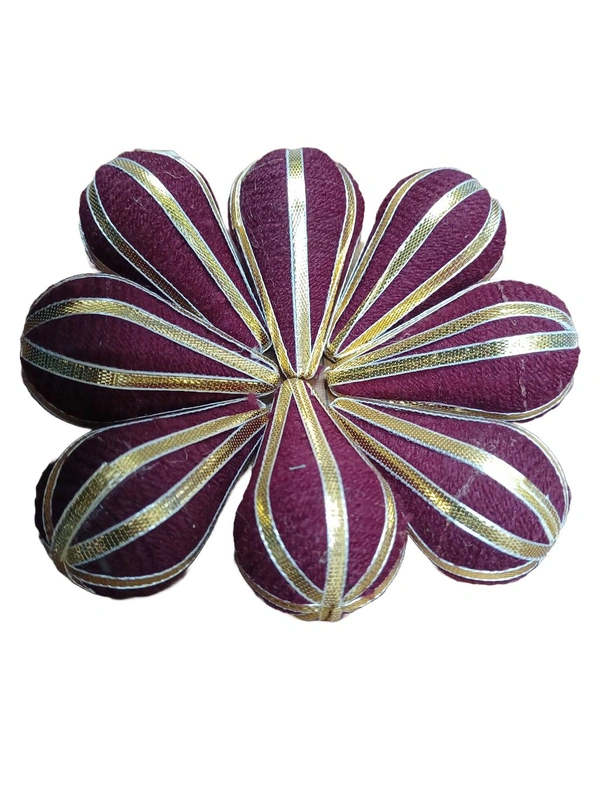 Velvet Nariyal With Golden Strip (Pack Of 15) - Lotus