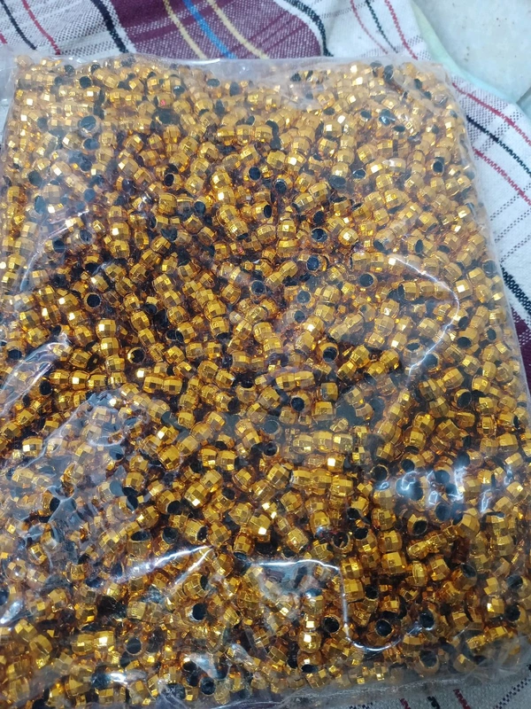 Eight Edges Beads (Pack Of 200 Grams) - Gold