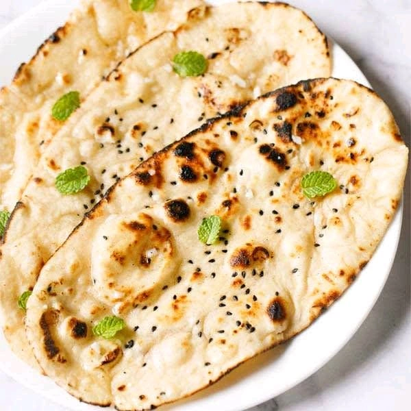 AAROSHI HOTEL  Garlic Naan