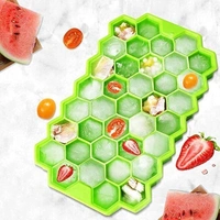 Flexible Silicone Ice Cube Tray – 37 Small Cubes - BX7161