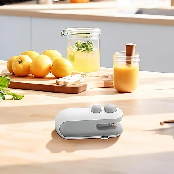 Mini Bag Sealer | 2-in-1 Heat Sealer & Cutter | USB Rechargeable - BX17865