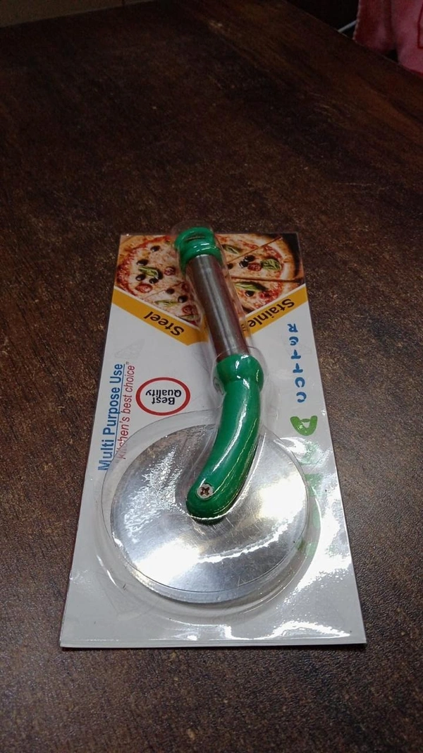 Stainless Steel Pizza Cutter Wheel – Easy & Precise Slicing BX12198