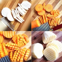 Stainless Steel Potato Cutter, Crinkle Choppers French Fries Chips Chopping Knives with Nylon Handle Chopping Knife Carrot Vegetable Salad Waves Cutting (1pcs-Knife ) BX2008