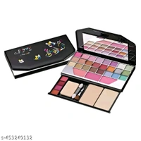 NYN Makeup Kit