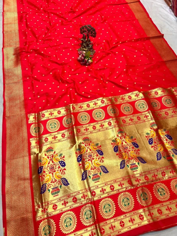 Rashmika Kalanjali Paithani