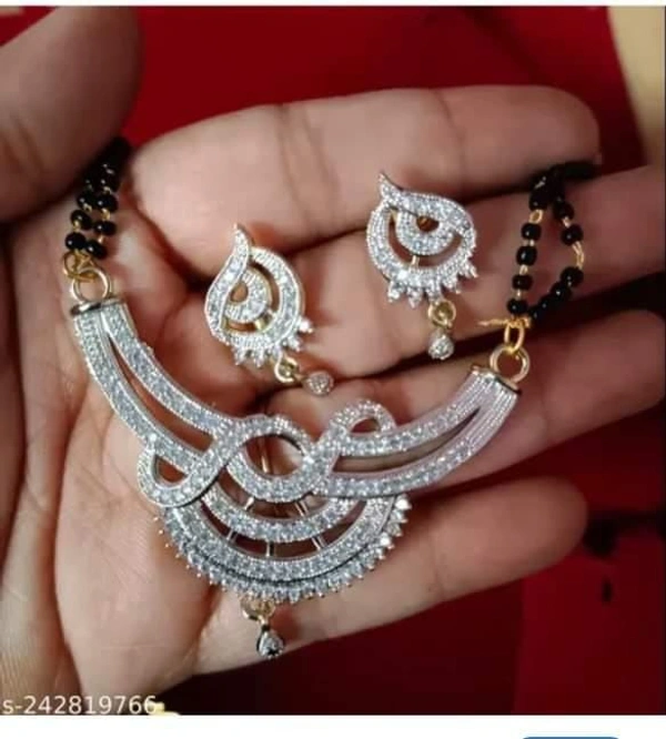 TRENDING MANGALSUTRA FOR WOMAN SR_20013