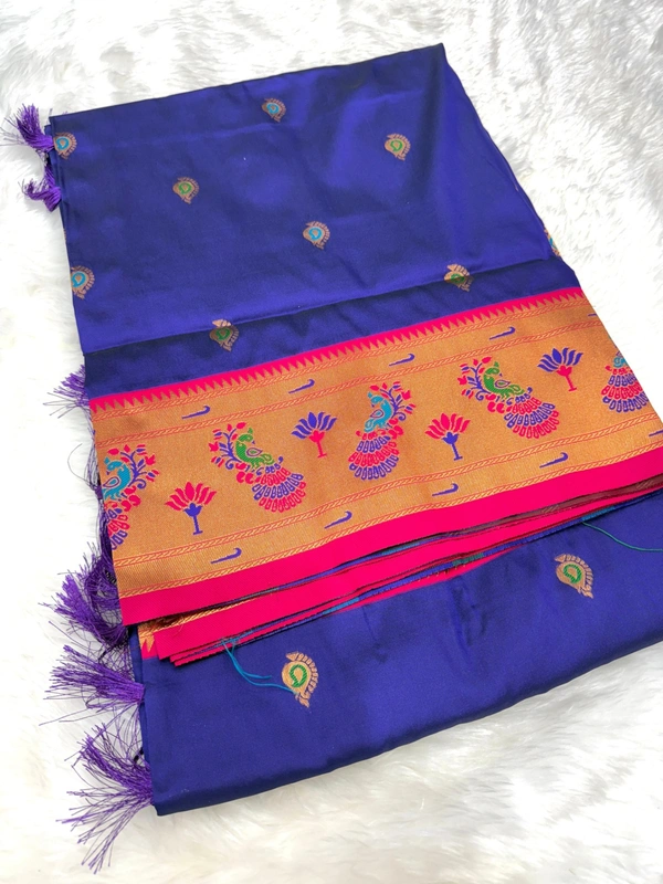 Meenakari mor paithani