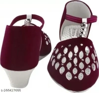 Trendy Women Juttis & Mojaris - IND-6