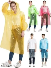 Trehive Portable Keychain Raincoat Ball – Emergency Disposable Raincoat for Men, Women & Kids