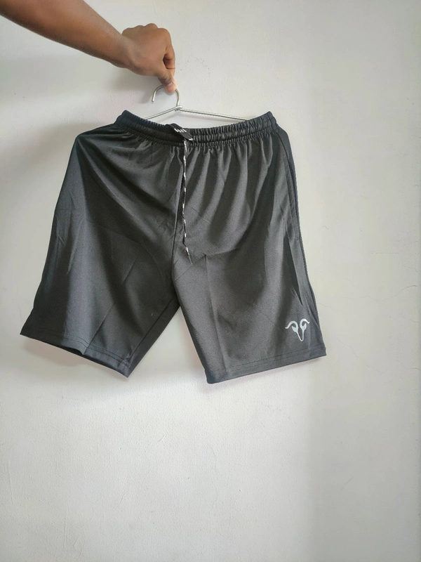 Black Unisex T'shirt & Shorts - L, Black