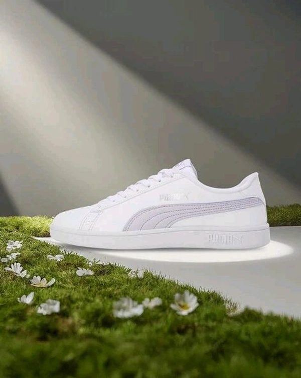 PUMA (Smashic Sneaker)  - White, 5