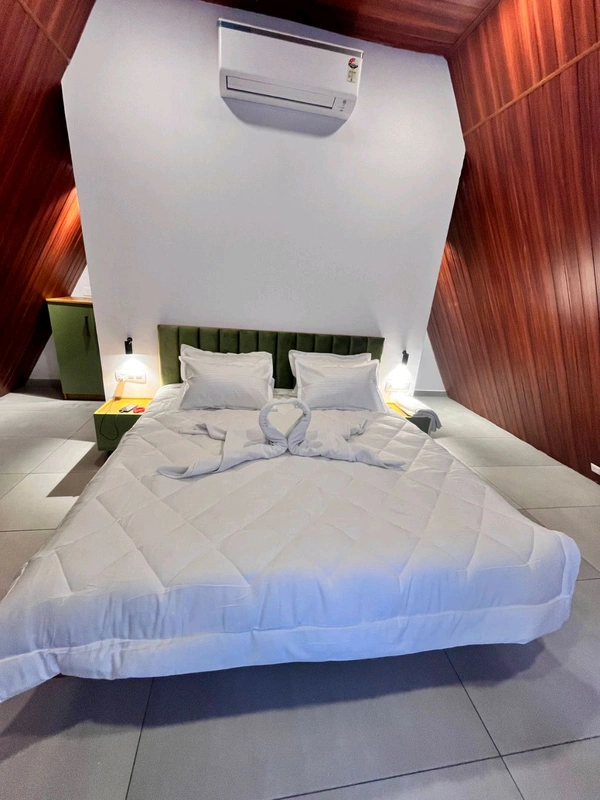 LAKSHADWIP (24th March) - 4N/5D