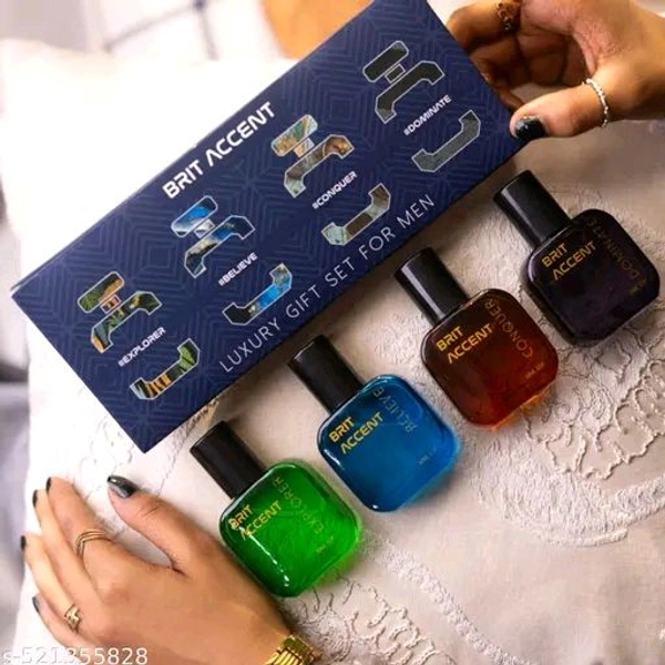 Elegant Perfume Set 4x 80 Ml