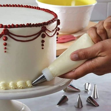 Piping Bags & Nozzle