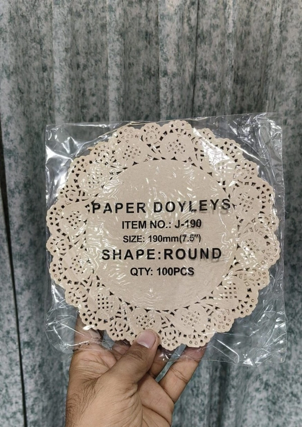 The Baking Curv Paper Doilies | Round Placemats | Decorative Accessories | Disposable Paper Mats Silver Round (Pack of 100) - 4.5 Inch