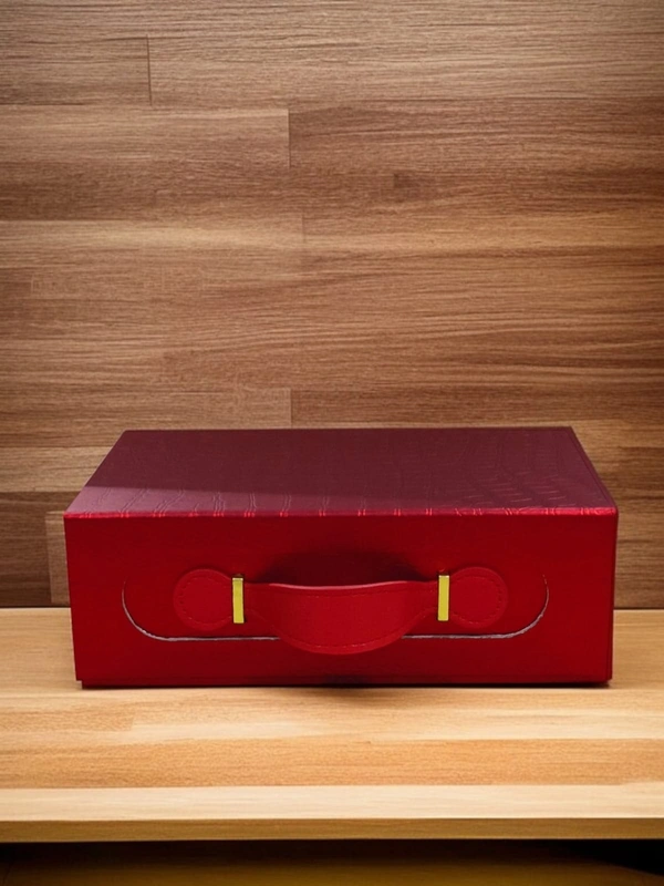 The Baking Curv Collapsible Hamper Boxes Size Small  - Red