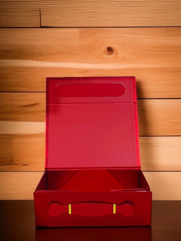 The Baking Curv Collapsible Hamper Boxes Size Small  - Red