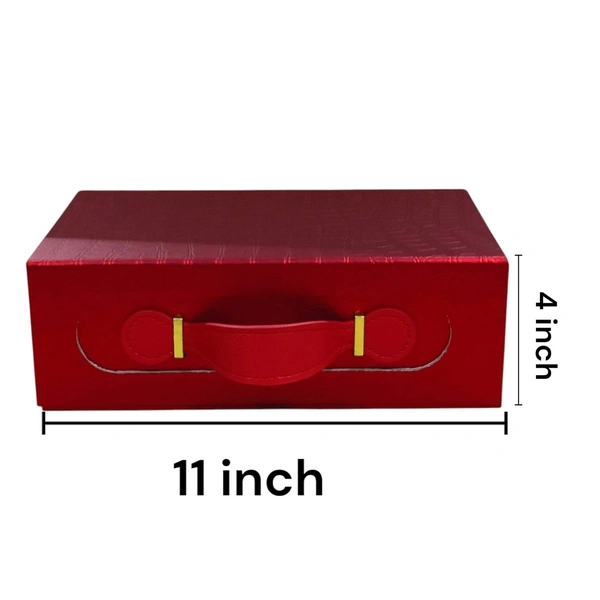The Baking Curv Collapsible Hamper Boxes Size Medium Golden