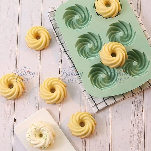 The Baking Curv Silicone Bundt Cake Mould Spiral Silicone Mould 6 Capacity Small Bundt Cake Mould Baking Mould Spiral Non-Stick Coating Cake Mould for Cake Muffin Brownie