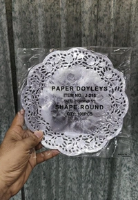 Paper Doilies | Round Placemats | Decorative Accessories | Disposable Paper Mats Silver Round (Pack of 100) - 5.5 Inch