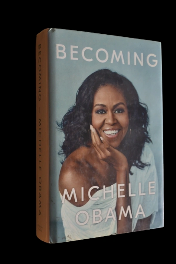 BECOMING MICHELLE OBAMA - Michelle Obama